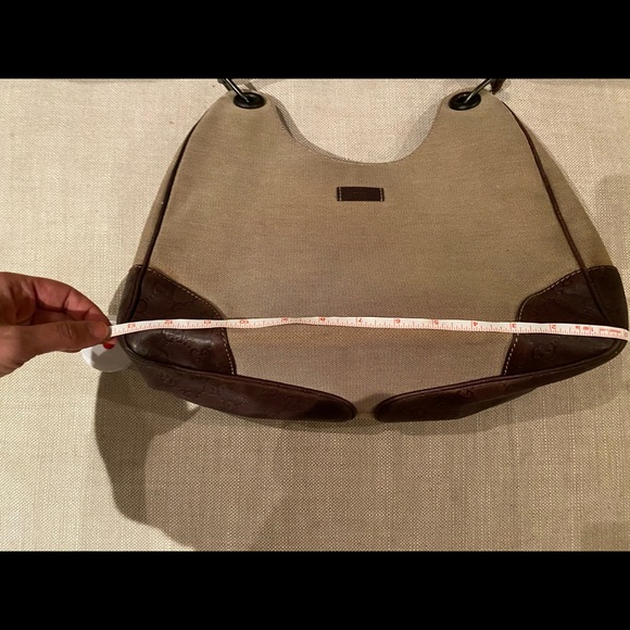 Gucci Handbag - Picture 10 of 10